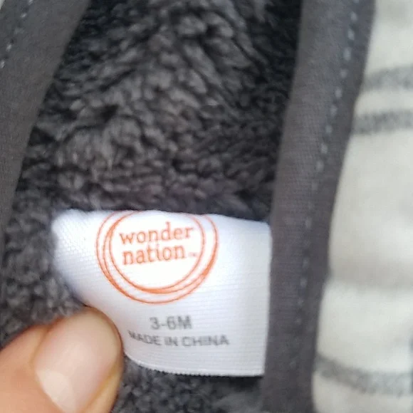 *BRAND NEW!!* 3-6mo SnowSuit - Picture 2 of 3